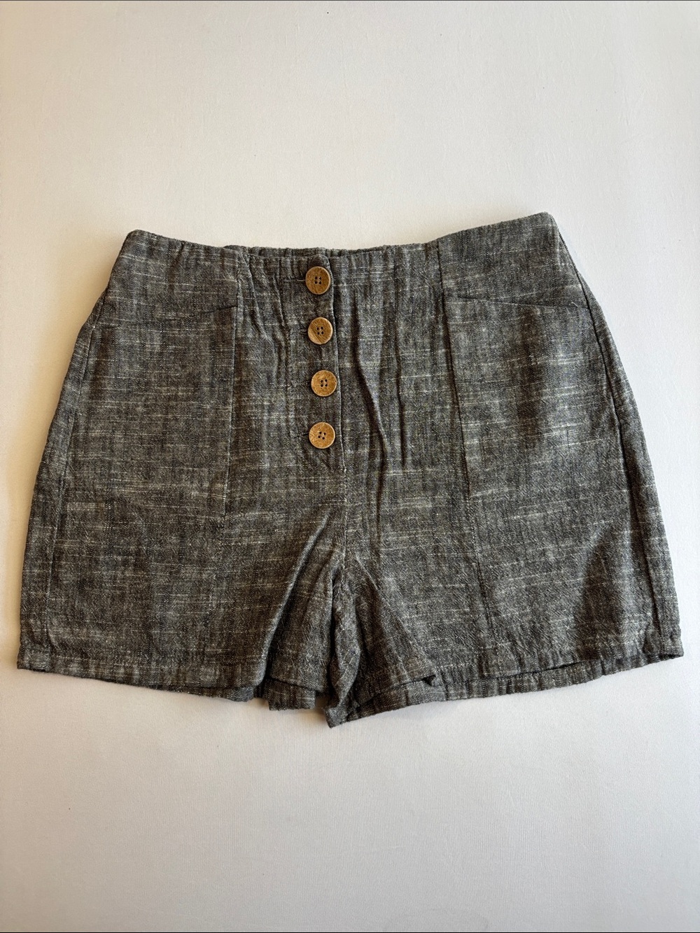 Maurices High-Waist Button Shorts in Dark Heather Gray